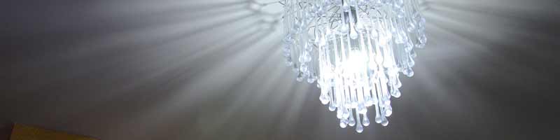 chandelier en verre et led